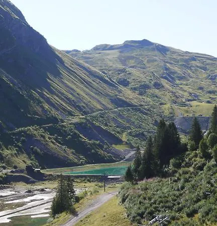 Le Pas Du Lac 아파트 *